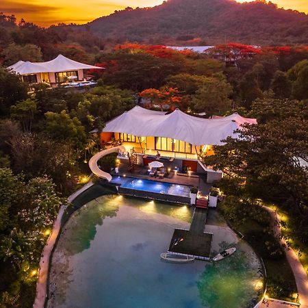 Hotel Te Mata Glamping à Nong Nam Daeng Extérieur photo