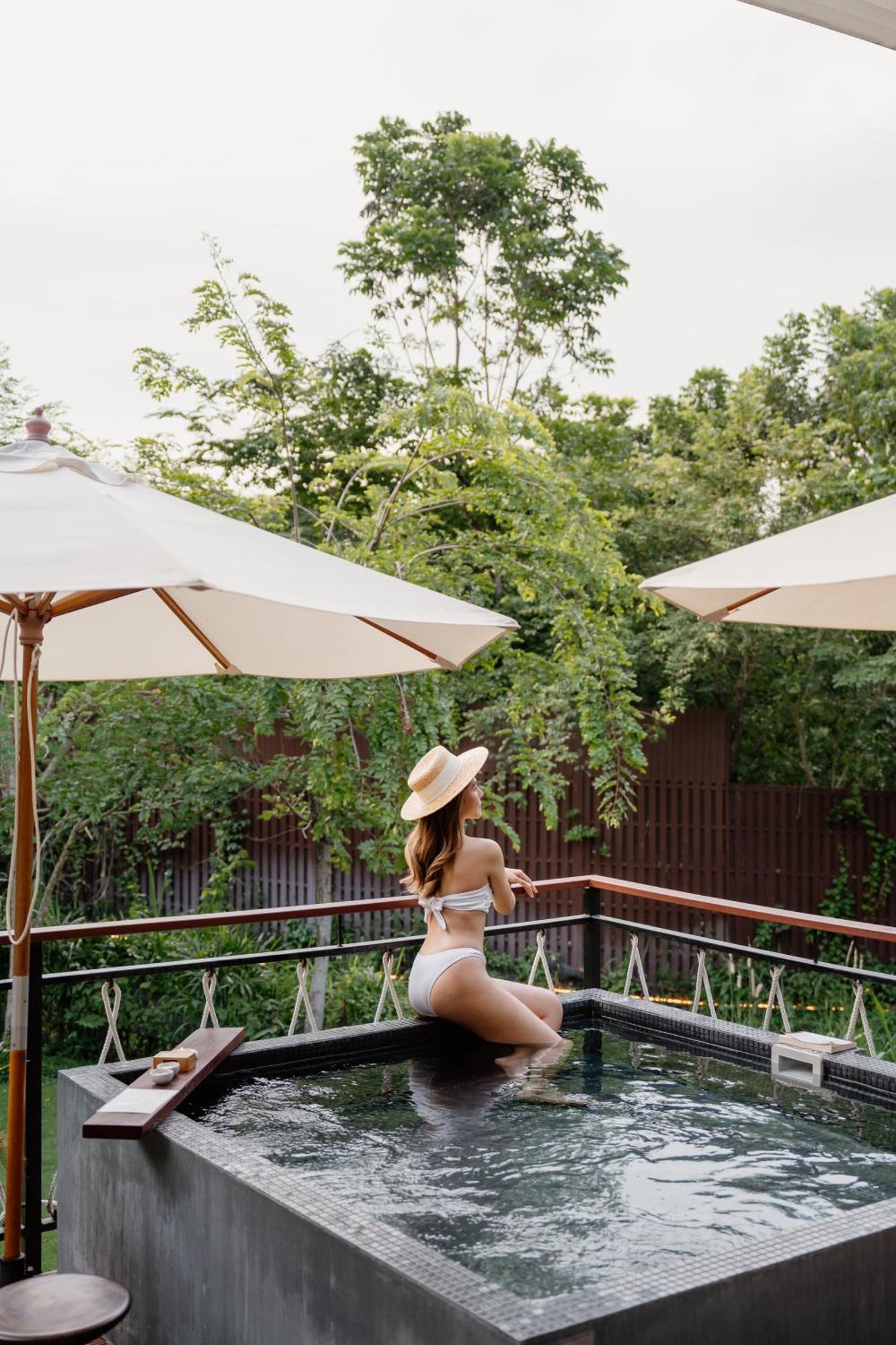 Hotel Te Mata Glamping à Nong Nam Daeng Extérieur photo