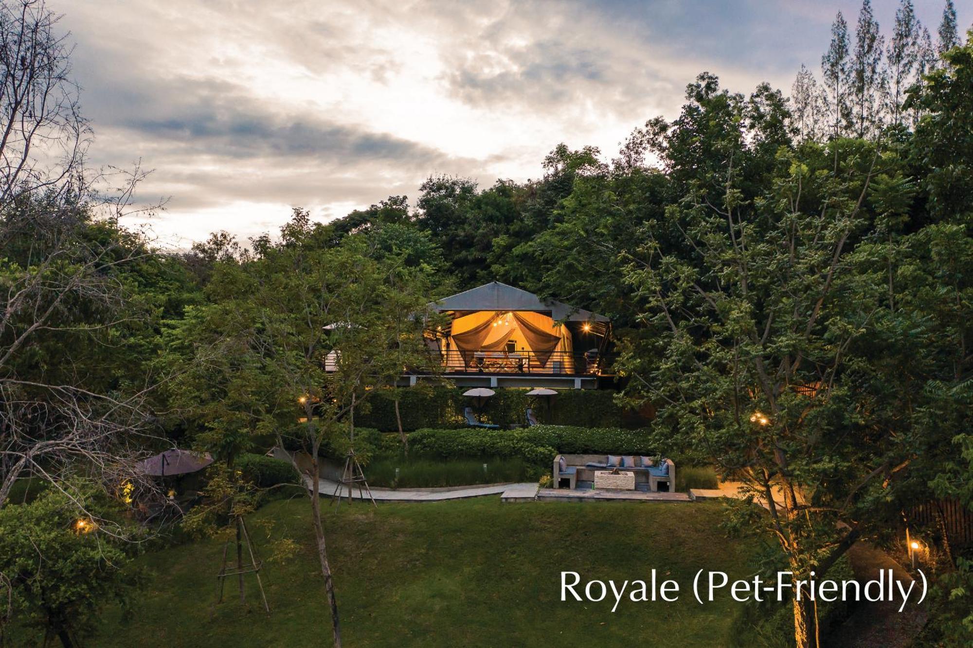 Hotel Te Mata Glamping à Nong Nam Daeng Extérieur photo
